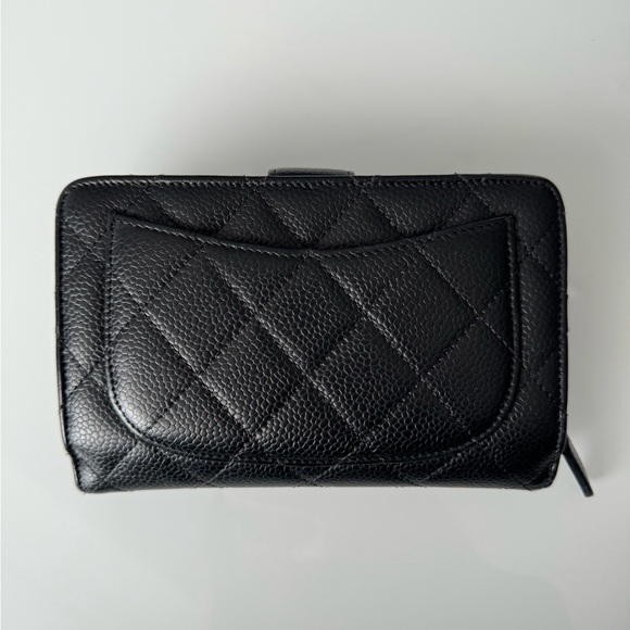 SOLD❌ Authentic Chanel Caviar French Wallet - Picture 5 of 8